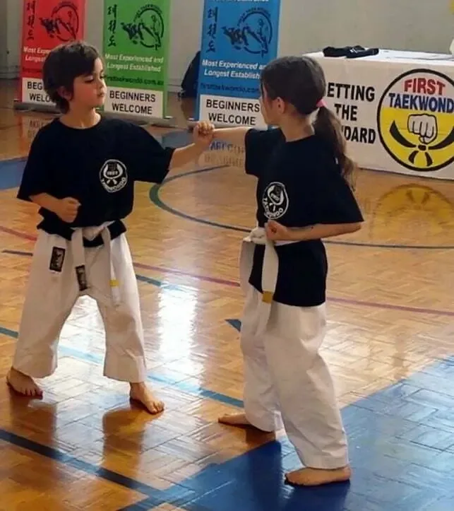 Kensington Taekwondo students practicing set sparring